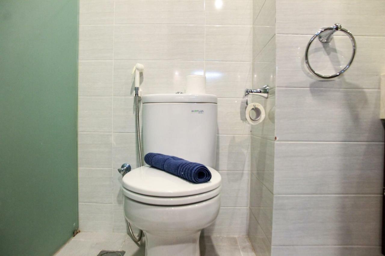 Elegant 1Br Kemang Village Apartment By Travelio Jakarta Exterior foto